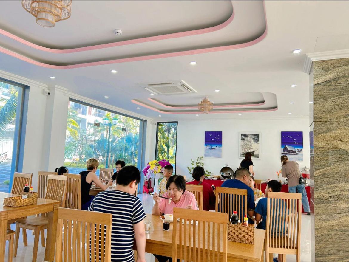 Hana Hotel Sonasea Night Market Фу Куок Екстериор снимка